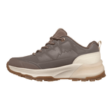 Sneaker Skechers marron pour femme de côté, avec lacets élastiques et semelle intermédiaire épaisse et claire