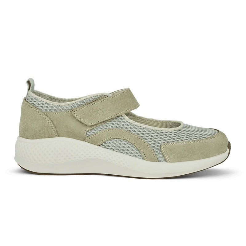 Women's shoe with strap, Green, Green Comfort