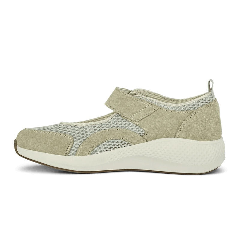 Women's shoe with strap, Green, Green Comfort
