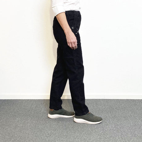 Damenhose mit elastischem Bund – Schwarzer Denim